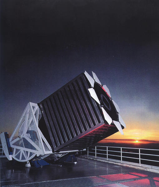 Project6, figure 1, 2.5m dedicated SDSS telescope at Apache Point Observatory
